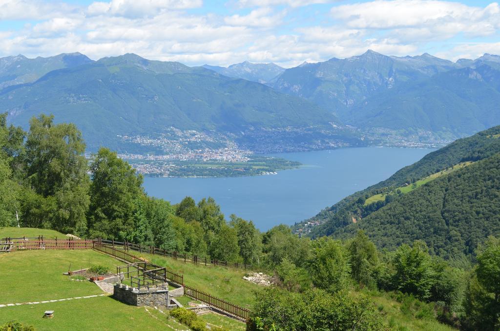 Albergo Diana Tronzano Lago Maggiore Kamer foto